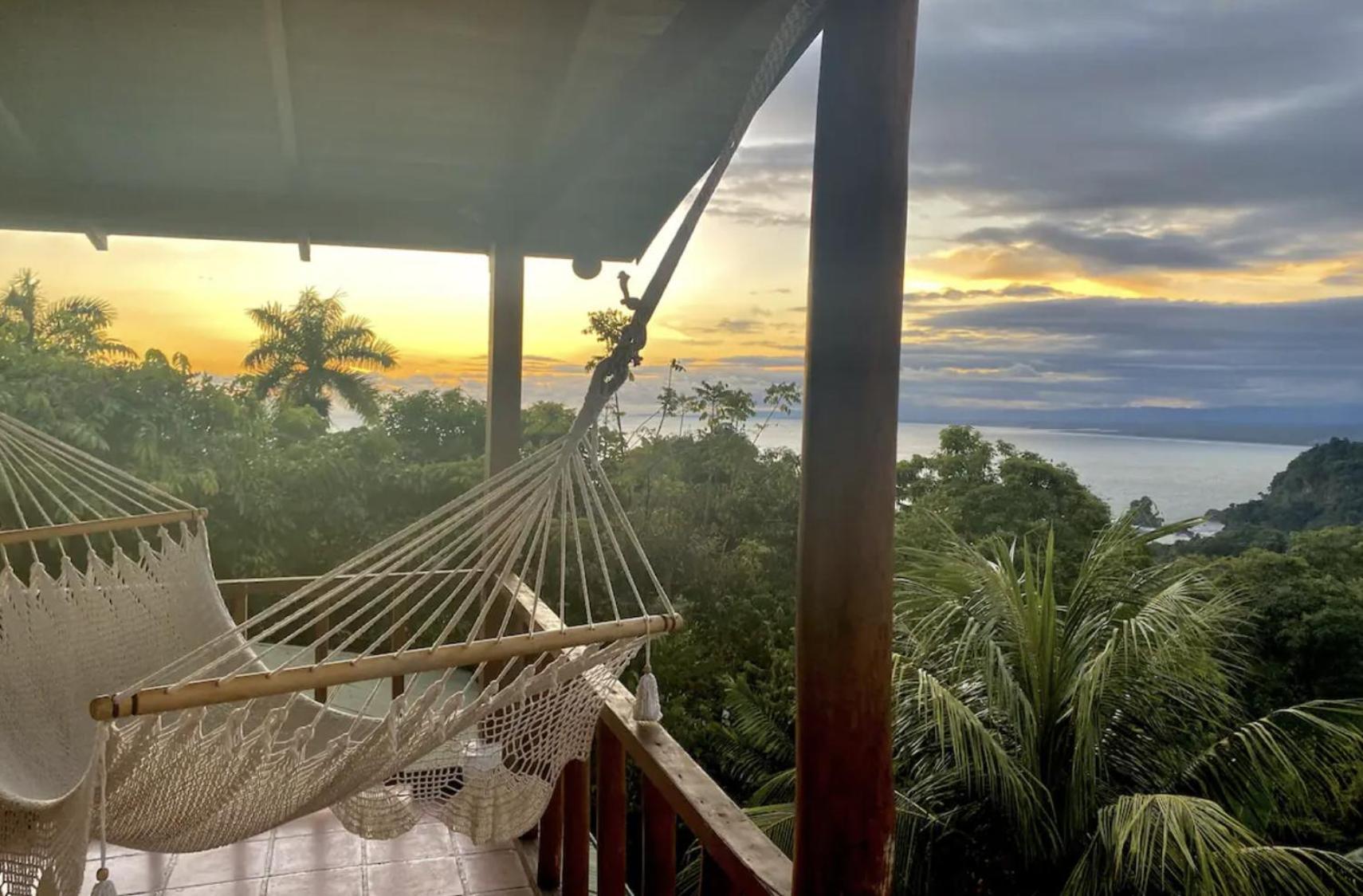 Mizaru Ocean View Hotel Manuel Antonio Кепос Экстерьер фото